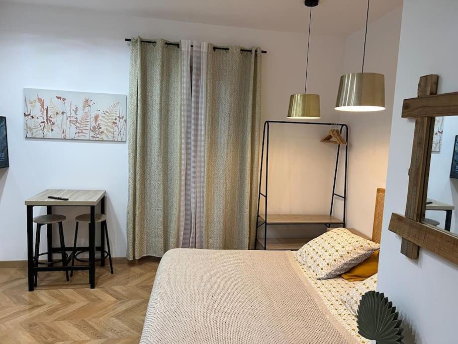 4M Studio Lägenhet Jouques Exteriör bild