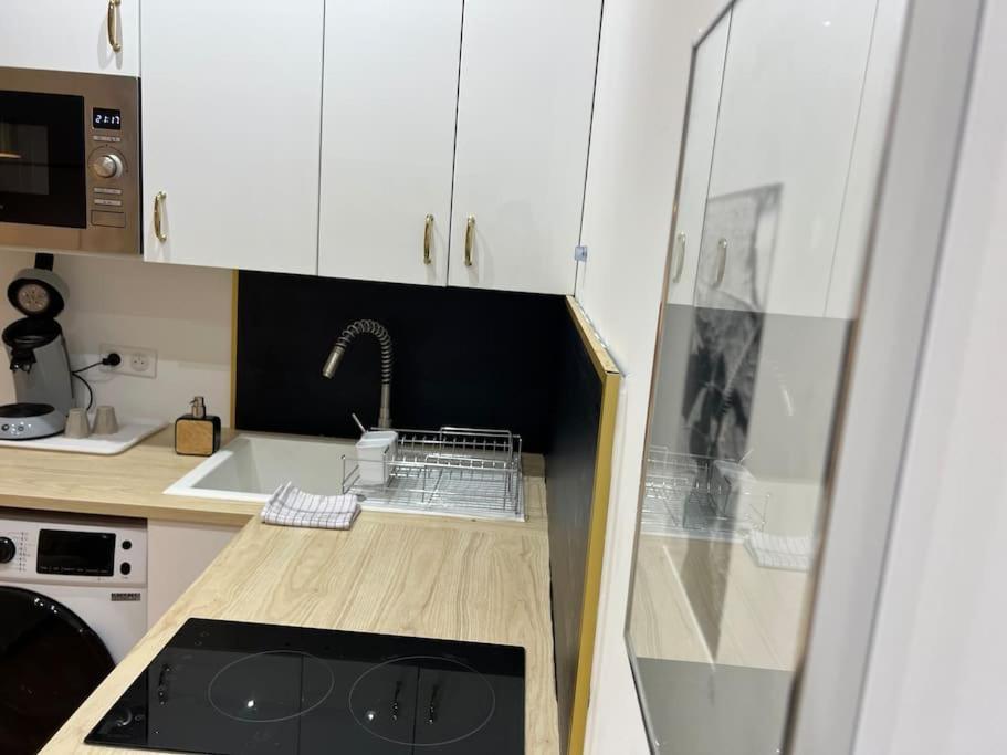 4M Studio Lägenhet Jouques Exteriör bild
