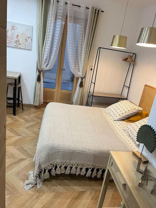 4M Studio Lägenhet Jouques Exteriör bild